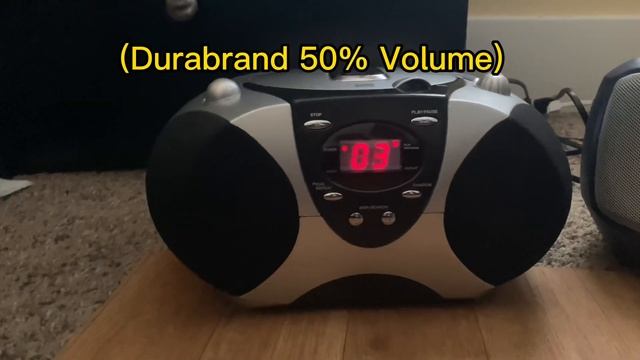 Durabrand Vs Lenoxx Sound! **Battle of the Boomboxes** смотреть онлайн