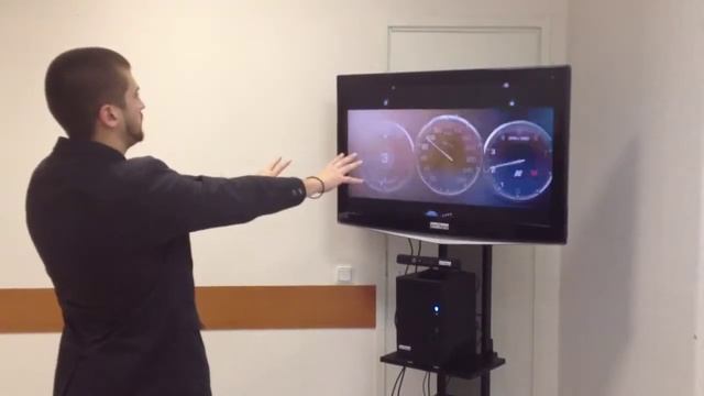 Демонстрация бесконтактного управления. InTouch смотреть онлайн
