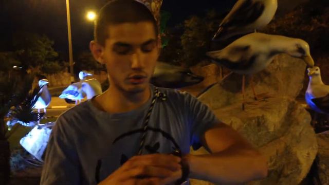 Шестой день часть 2 ( нашли турники, посмотрели и ушли) смотреть онлайн