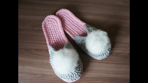 Вязаные тапочки крючком из трикотажной пряжи