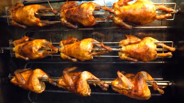 Первый в Корее ресторан по приготовлению жареной курицы | Korean street food смотреть онлайн