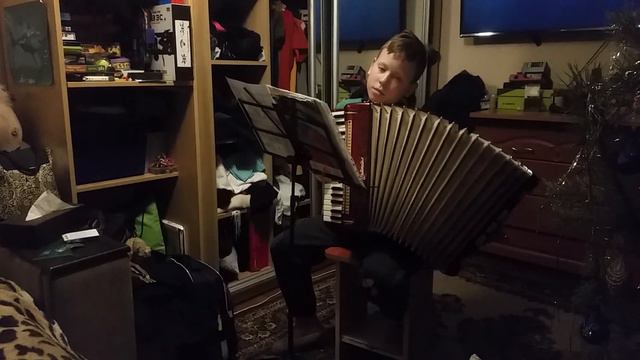 Грустный мотив -- Композитор С.В.Бредис -- Виконавець Д.Ю.Анточ смотреть онлайн