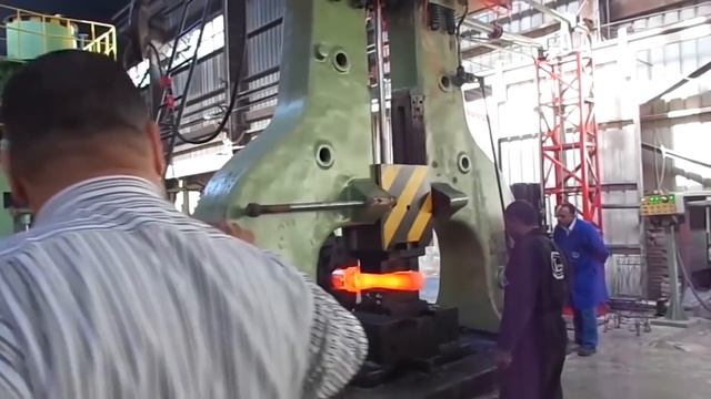 Процессы Производства, от Которого Волосы Встают Дыбом смотреть онлайн