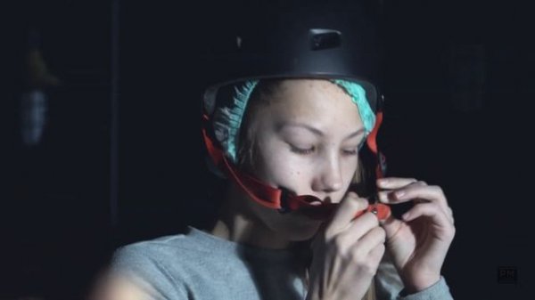 Прятки в темноте, квест, экшен-игра.