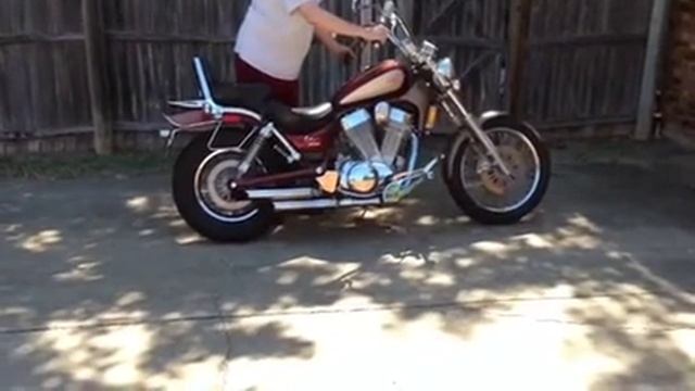 '93 Suzuki Intruder 1400 смотреть онлайн