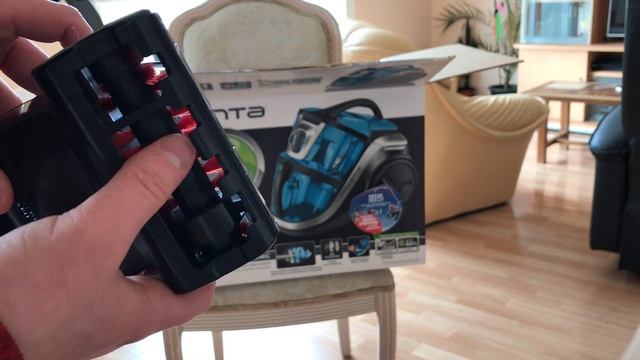 Rowenta Silence Force Multi-cyclonic: Déballage et présentation смотреть онлайн