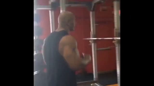 Шок!!!??скала чет говорит под Sambo