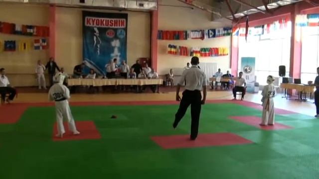 Первенство России по киокусинкай, поселок Лоо 09 - 13.10.2014 смотреть онлайн