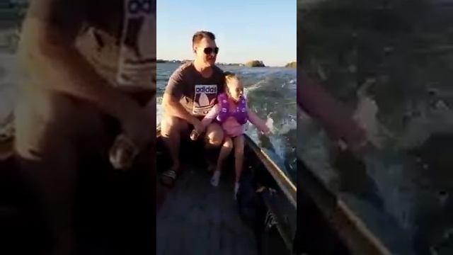 Катаемся на лодке