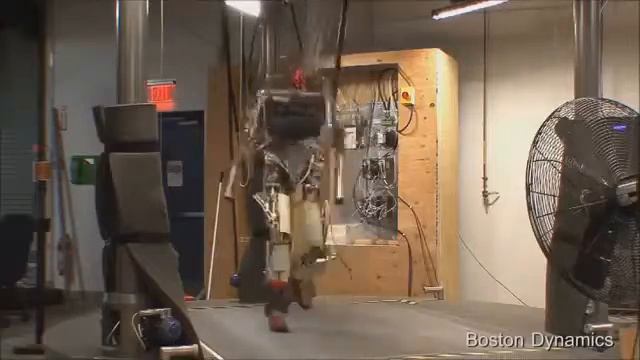 Robot Marches to Erika смотреть онлайн