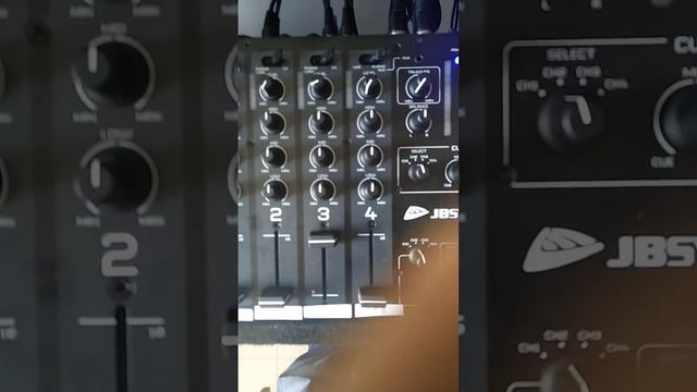 table de mixage jbsystems club 7 usb смотреть онлайн