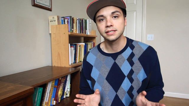 Wait on - W20D6 - Daily Phrasal Verbs - Learn English online free video lessons смотреть онлайн