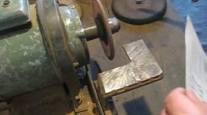 Как легко и просто заточить нож на наждаке