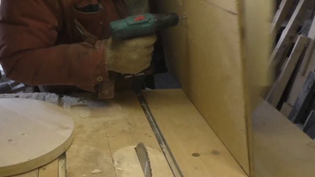 Делаем круги из дерева, Легко и быстро смотреть онлайн