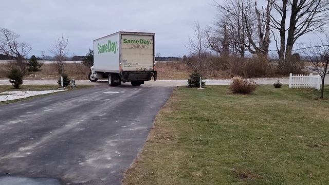 КУПИЛИ ГАРАЖ / РЕМОНТ МАШИНЫ ДЛЯ ДАВИДА смотреть онлайн