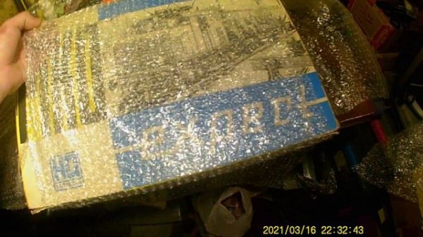 PIKO. Очередная посылка из Санкт-петербурга. Набор Piko Expert. НО 1.87 16.5мм. Электровоз Е6905.