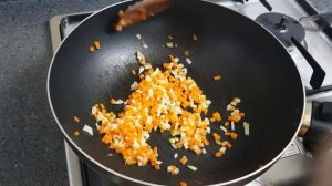 ЖАРЕНЫЙ РИС С ЯЙЦОМ // ПОККЫМПАБ // 계란볶음밥 // КОРЕЙСКАЯ КУХНЯ