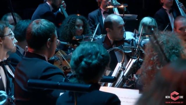 Виктор Цой «Группа крови» в исполнении оркестра Республики Беларусь смотреть онлайн