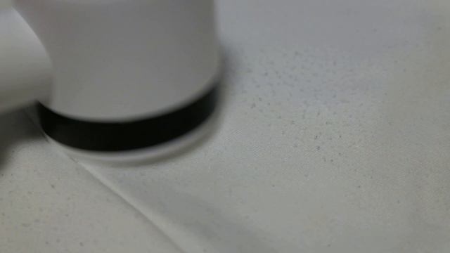 Машинка для удаления катышков и шерсти с одежды Xiaomi Deerma DEM MQ811 смотреть онлайн