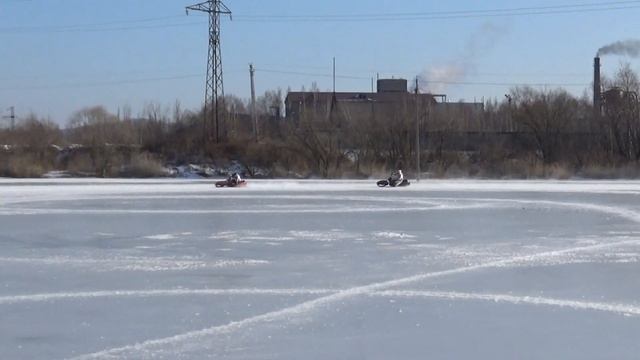 Мотогонки на льду Уссурийск - тренировка 8.12.2019 смотреть онлайн