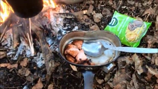 Приготовление пищи в армейском котелке. смотреть онлайн