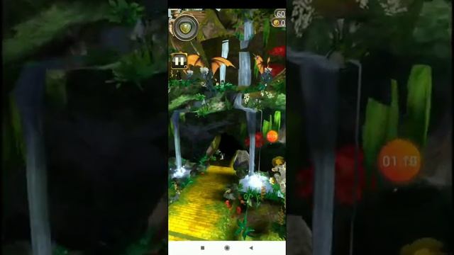 Temple run in a interest game. смотреть онлайн