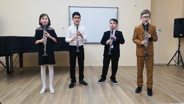 Ансамбль "Вдохновение", (Закарян Тамаз, Свидерский Юлий, Свидерская Таисия, Багдасарян Тигран). смотреть онлайн
