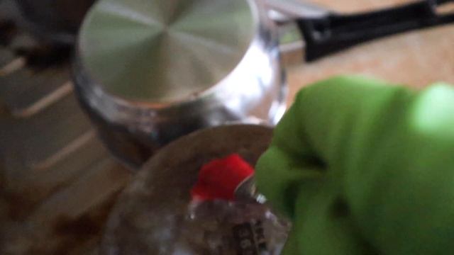 Расхламляю и организую аптечку/Отмываю кастрюли/Готовлю омлет в мультиварке смотреть онлайн