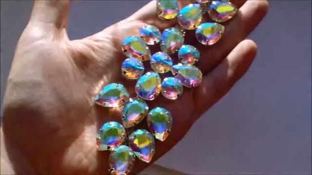 Шикарные стразы. Стразовая аппликация 005 АВ смотреть онлайн