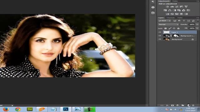 How to Make Skin Glow Effects in Photoshop смотреть онлайн
