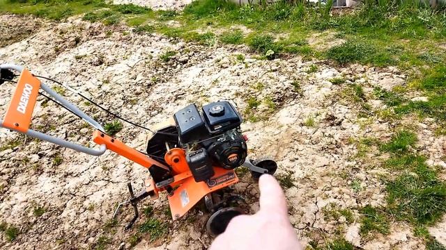 Работаем с культиватором DAEWOO DAT 5055R. смотреть онлайн