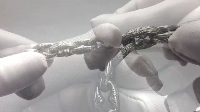 Серебряный браслет под золотая вставка, 925 проба смотреть онлайн