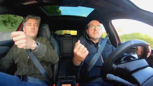 Le Break Qui Se Conduit D’un Doigt : Peugeot 308 SW смотреть онлайн