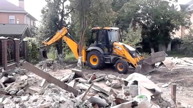 JCB 3cx. Строительный мусор. смотреть онлайн
