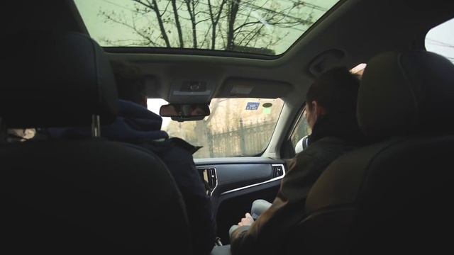 Roewe ERX5 - Китайская Tesla Model X! Обзор и тест драйв!