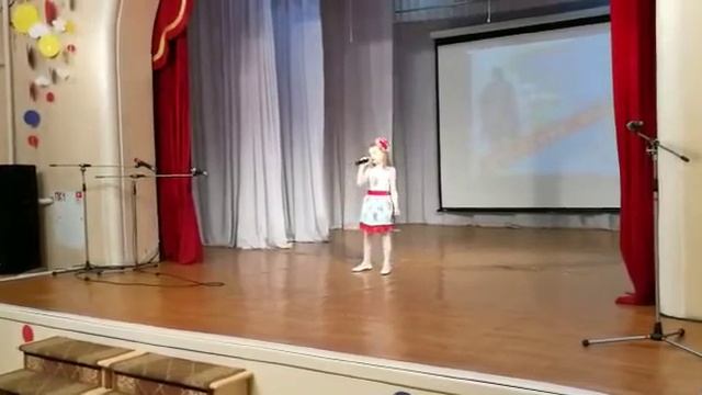 Волшебная страна-муз.Перескоковой вокальная студия- МАДОУ№1- Симанчук Даша- г.Хабаровск 2019 смотреть онлайн