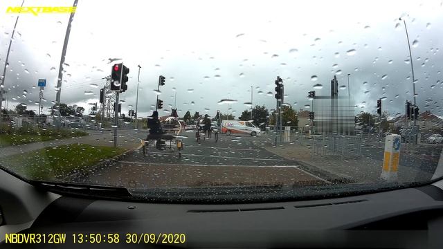 Движение на дорогах моей столицы Я офигел просто смотреть онлайн