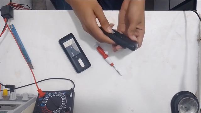 How To Open Nokia 107 Bar Phone смотреть онлайн