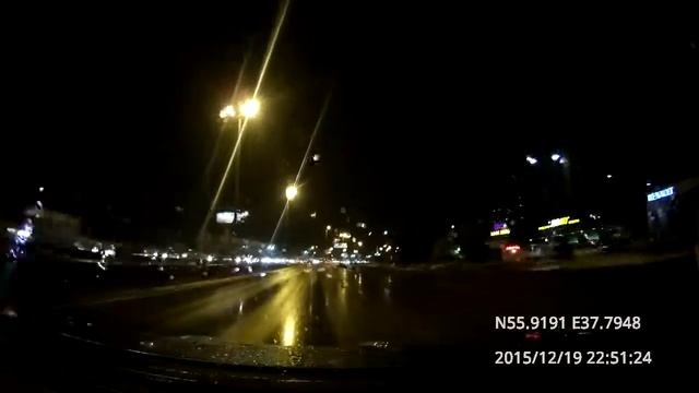 Юбилейный - Мытищи - Королёв / Yubileiniy - Mytishchi - Korolyov 19-20/12/2015 (timelapse 4x) смотреть онлайн