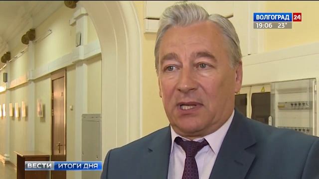 Осквернение монумента «Родина-мать зовет!» в Интернете смотреть онлайн