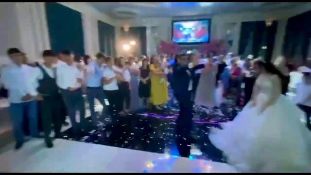 Ara & Alik Avetisyanner singer / Karen Vardanyan klarnet / voch avel voch pakas Live music смотреть онлайн