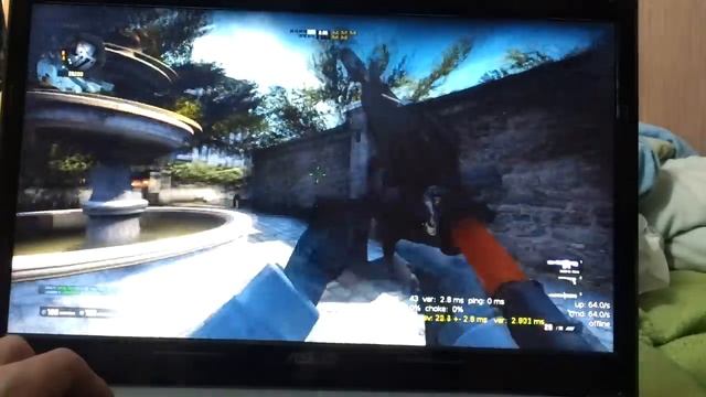 CS GO on Linux Kubuntu 14.04 Nvidia Optimus GT325m смотреть онлайн