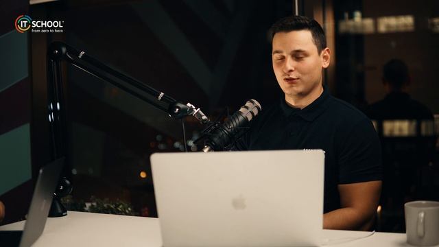 Interviul tehnic de ??? Junior Front-End Developer? | Amdaris România | #Livestream 1 #ITSchool смотреть онлайн