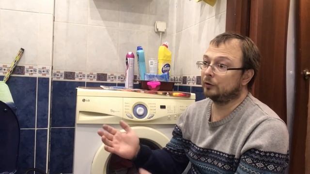 Если течет из люка стиралки и внутри самой стиральной машины много воды. Lg WD10192N смотреть онлайн