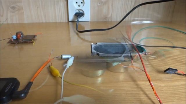 ЗАПИТАЕМ от СОЛНЦА ЗВУКОВЫЕ УСИЛИТЕЛИ и СРАВНИМ смотреть онлайн