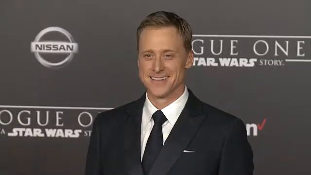 EVENT CAPSULE CLEAN - 'Rogue One: A Star Wars Story' World Premiere смотреть онлайн