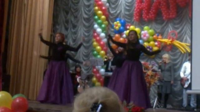 Девченки зажигают!! .3gp смотреть онлайн