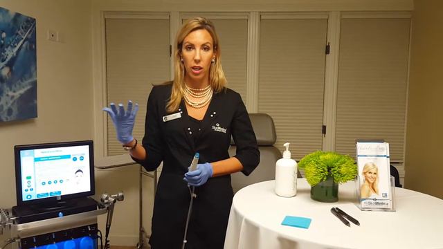 Lisa talks about HydraFacial procedure at CosmetiCare Med Spa [AD] смотреть онлайн