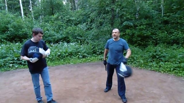 Поединки с тренировки по ножевому бою ШРНБ Русская сеча 17.06.2015 (2) смотреть онлайн