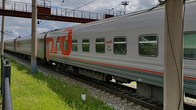 Эп-1М-714 следует с пассажирским составом через станцию Юдино (782 км) смотреть онлайн